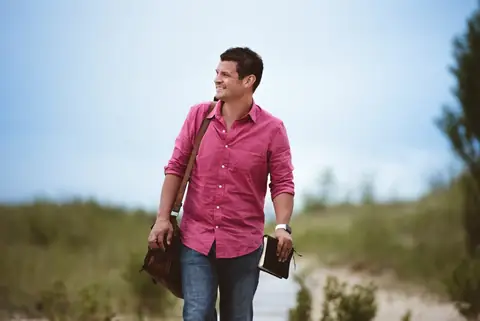 Why American Adults Are Leaving Religion & Embracing Spirituality